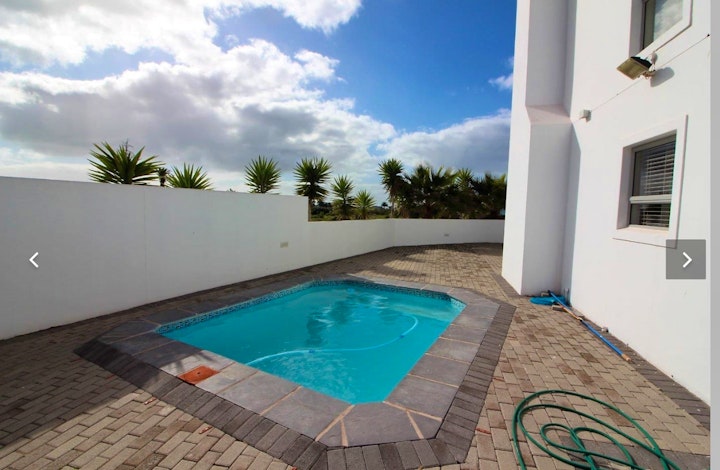 Western Cape Accommodation at Whispering Palms Holiday Home | Viya