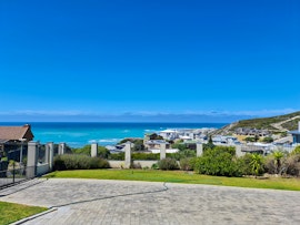 Struisbaai Accommodation at Ferrous Nest | Viya