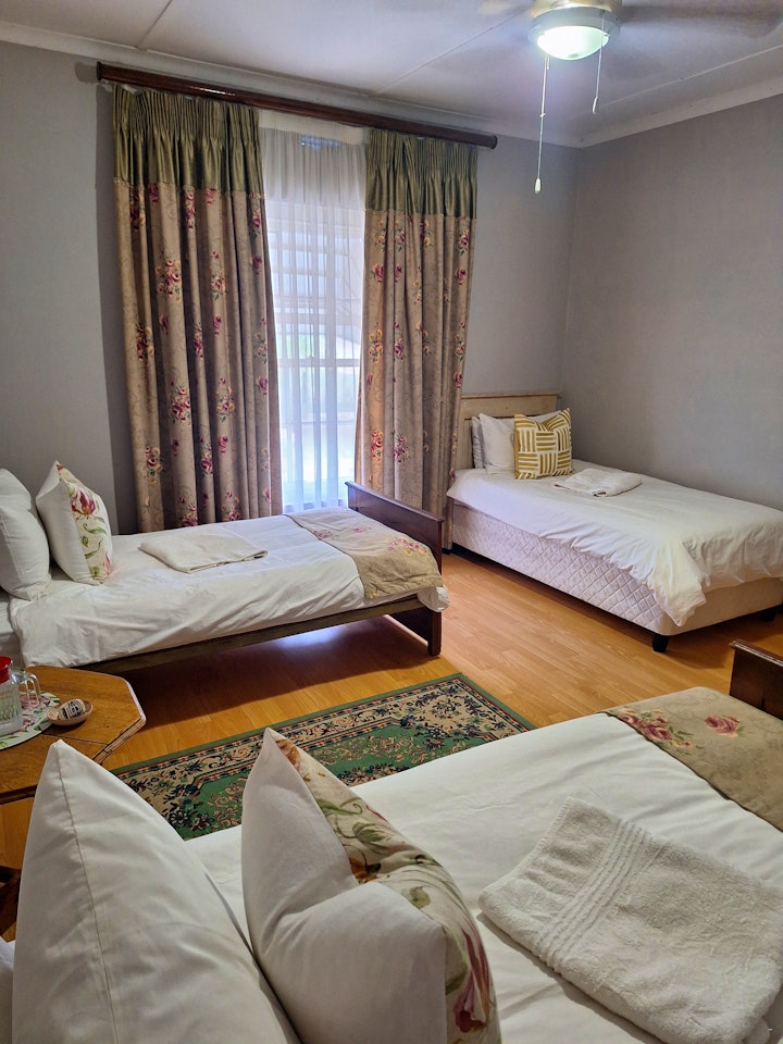 Karoo Accommodation at Rietpoort Guesthouse | Viya