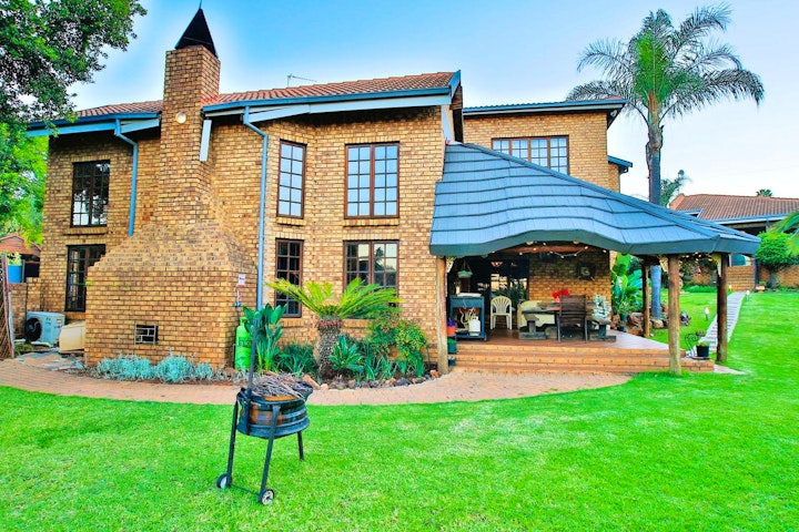 Gauteng Accommodation at Mereke Manor | Viya