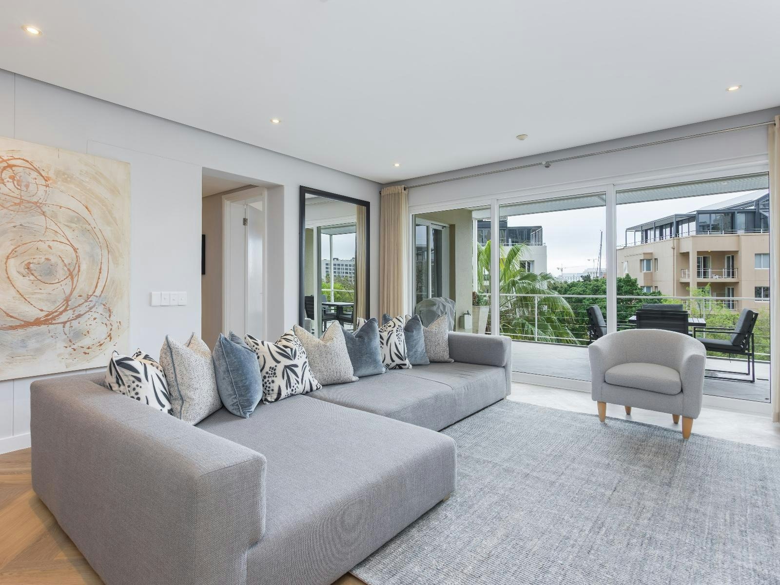 Mountain Marina - Two Bedroom Premier 17 image no 10 of 17