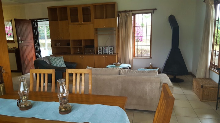 Drakensberg Accommodation at Swallowfield Rondavels | Viya