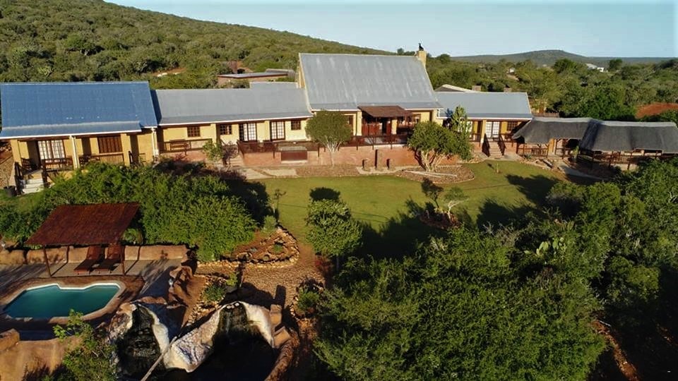 Valley Bushveld Country Lodge | LekkeSlaap