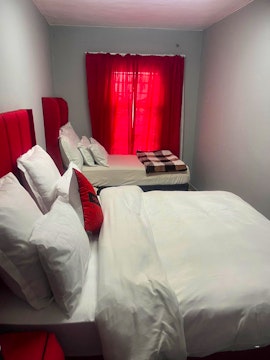 Northern Suburbs Accommodation at Queens and Kings Guesthouse | Viya