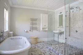 Overberg Accommodation at Vivere Holiday House | Viya