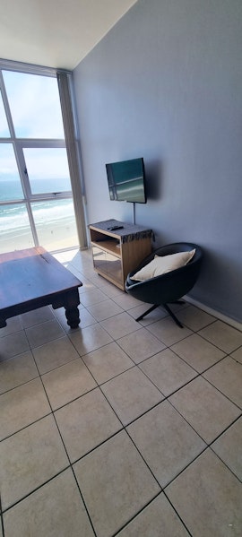 Cape Town Accommodation at St Tropez 1104 | Viya