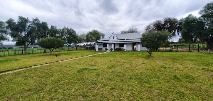 Western Cape Accommodation at Karoo Leeu House | Viya