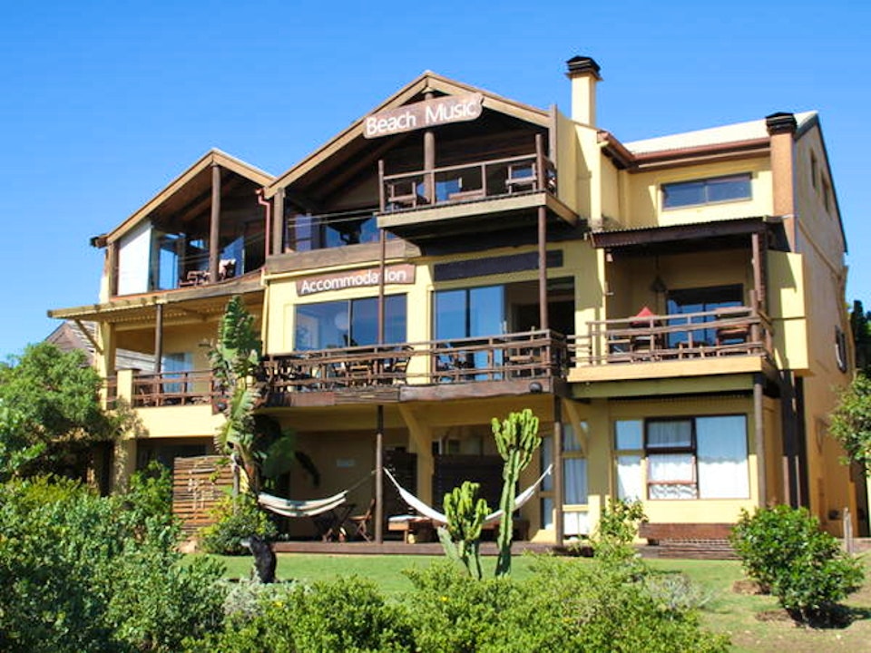 Jeffreys Bay Accommodation at  | Viya