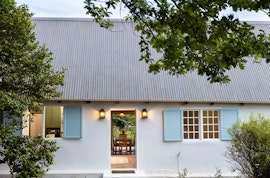 Overberg Accommodation at Heavenside Cottage | Viya