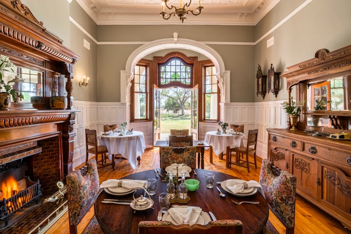 Western Cape Accommodation at Welgeluk Feather Palace | Viya