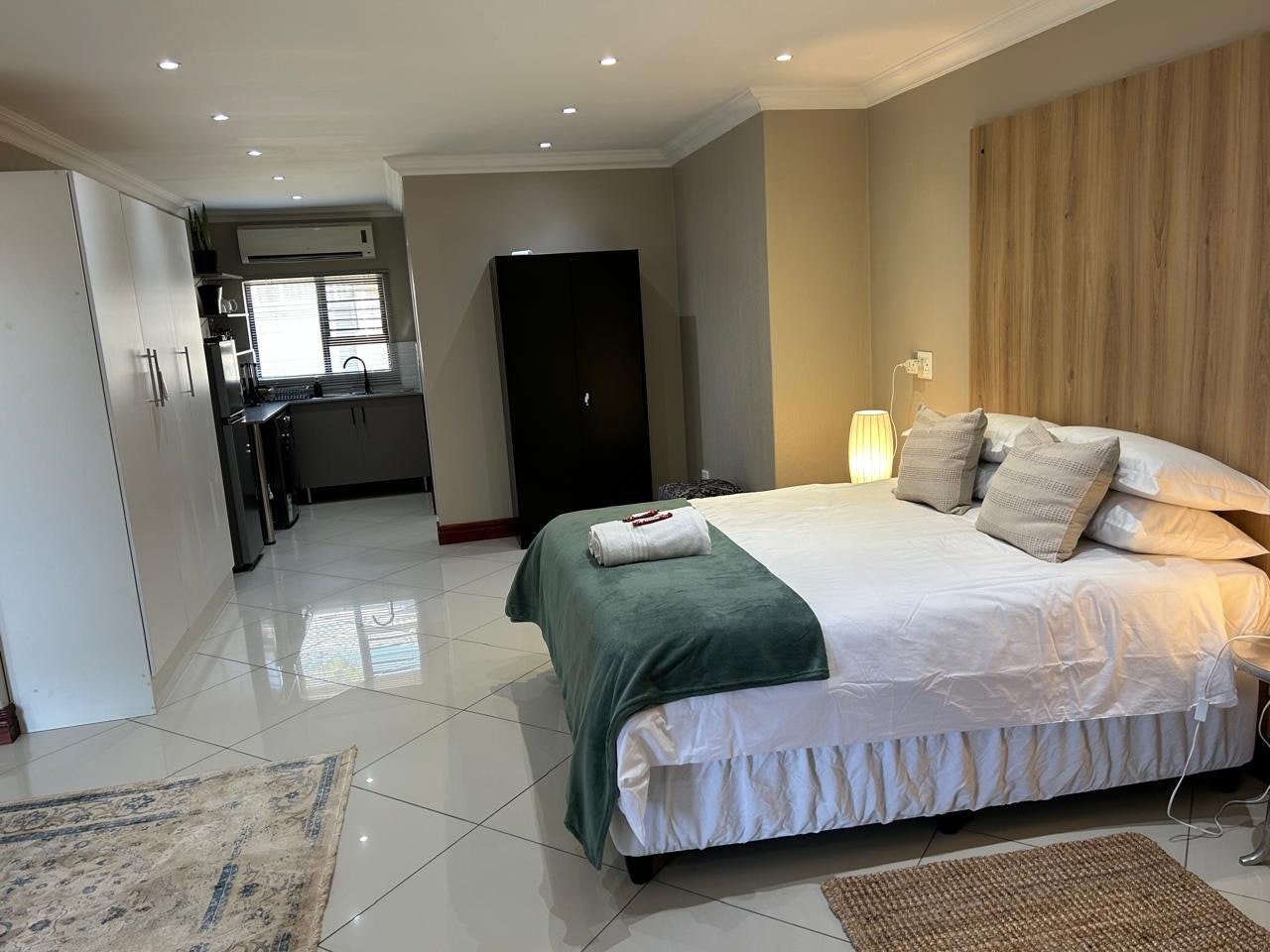 Menlyn Stay image no 1 of 15