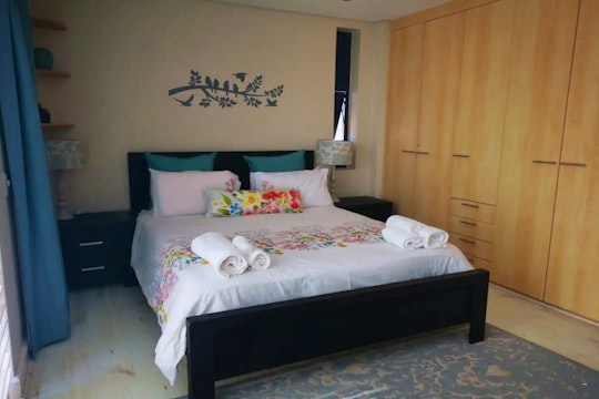 Bloubergstrand Accommodation at  | Viya