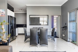 Cape Town Accommodation at Upper East Side 407 | Viya