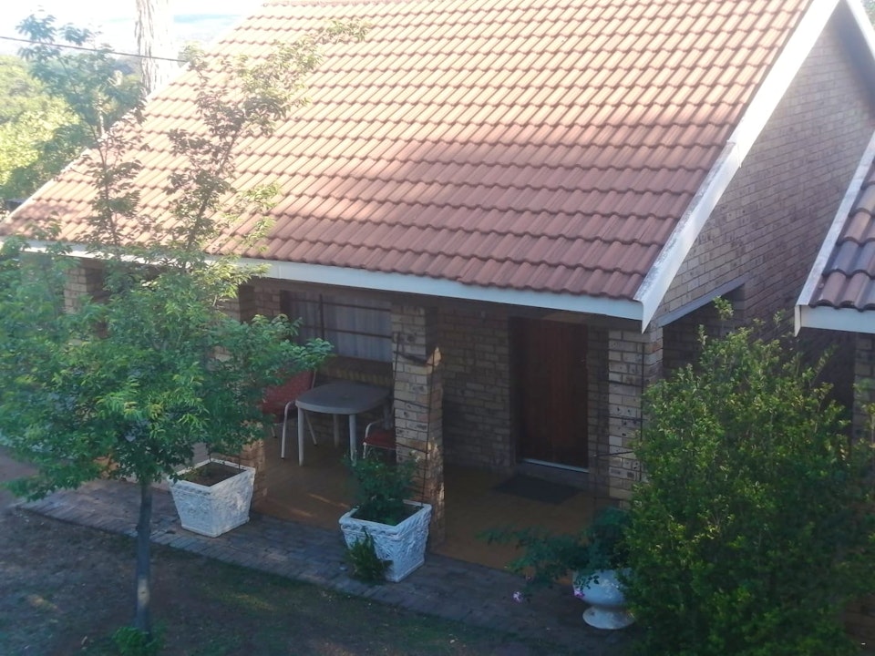 Between Zeerust/Gaborone Accommodation at  | Viya