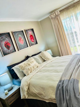 Southern Suburbs Accommodation at Modern Charm in Pinelands | Viya