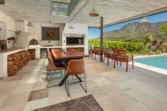 Hermanus Accommodation at  | Viya