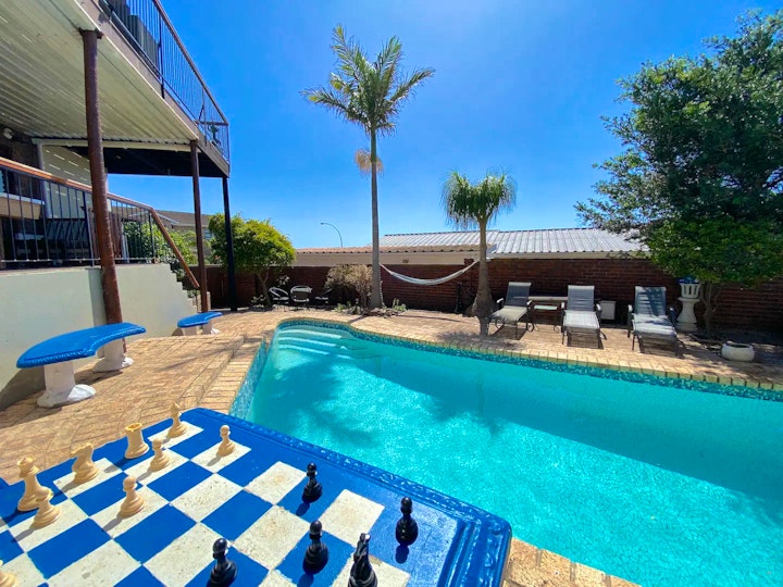 Eastern Cape Accommodation at Surf Point Holiday Home | Viya