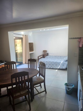 Struisbaai Accommodation at Kommaweer | Viya