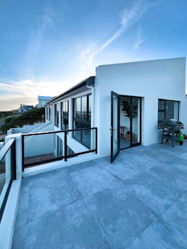 Overberg Accommodation at Peaceful Seafront Home | Viya