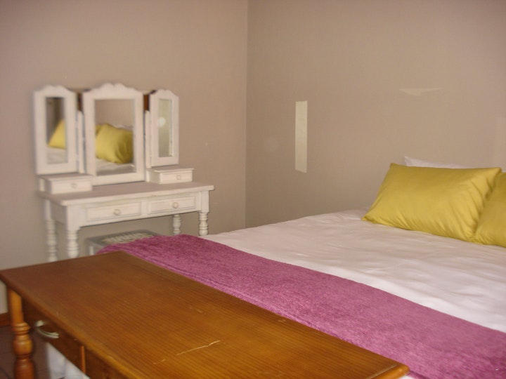 Western Cape Accommodation at Tisha Stag Self-catering | Viya