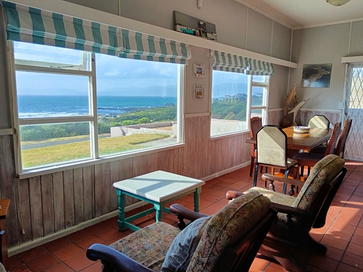 Gansbaai Accommodation at Whale Dance Cottage | Viya