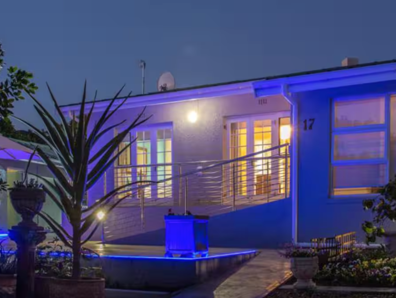 Sea Cottage image no 4 of 35