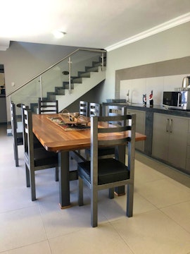 West Coast Accommodation at Steenbokkie Gastehuis | Viya