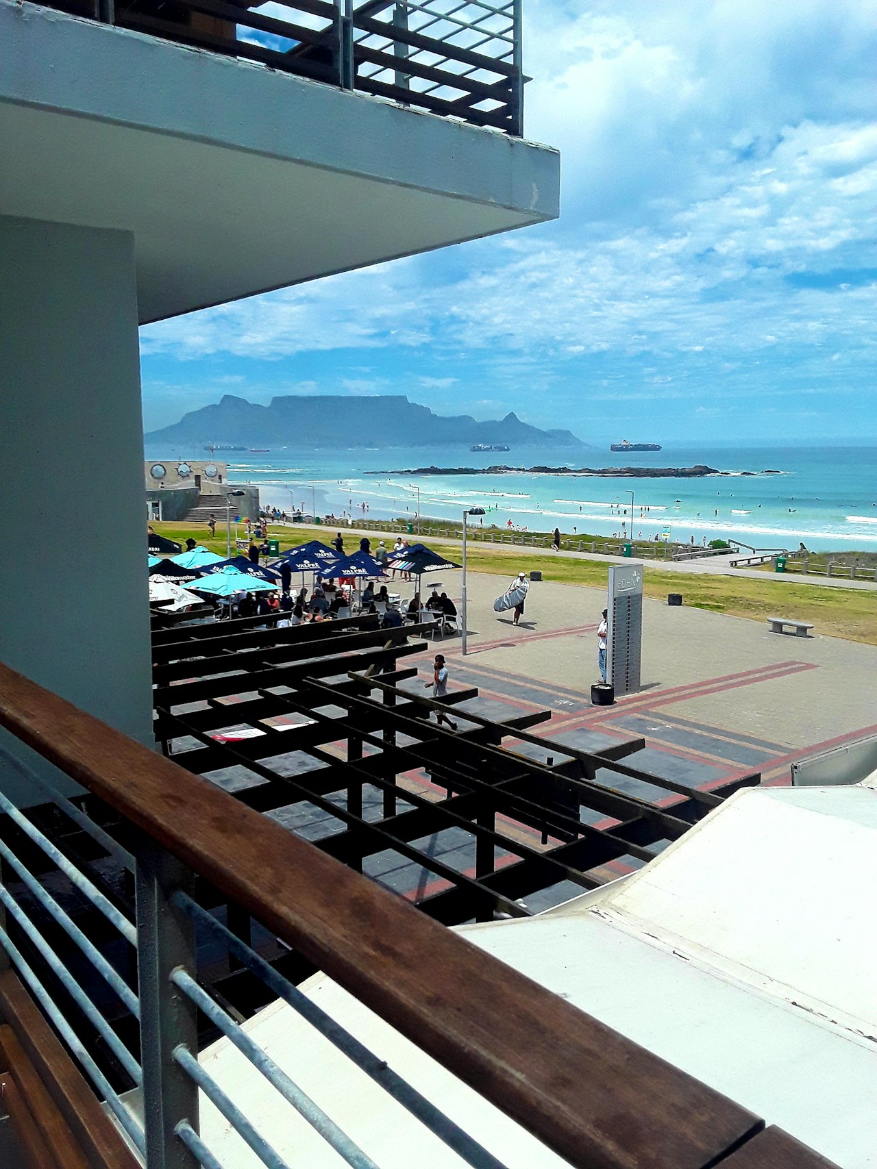 Bloubergstrand Accommodation at  | Viya