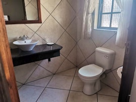 Lowveld Accommodation at  | Viya