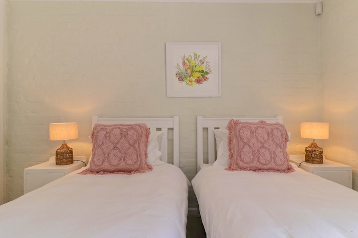 Hermanus Accommodation at Mooinooientjie | Viya