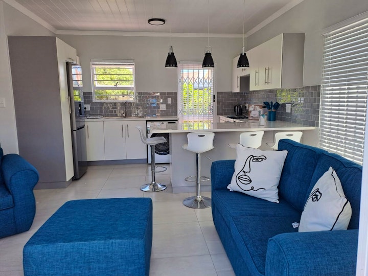 Western Cape Accommodation at The Cottage on Lolan | Viya