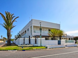 Cape Town Accommodation at 19 Beach Road | Viya