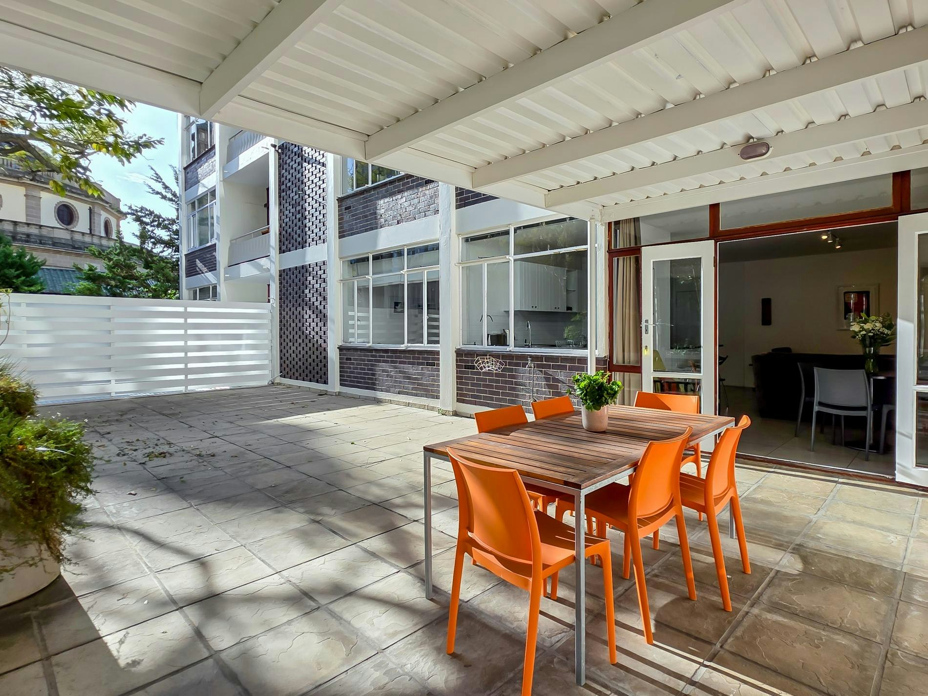 St Martini Gardens Garden Apartment image no 23 of 36