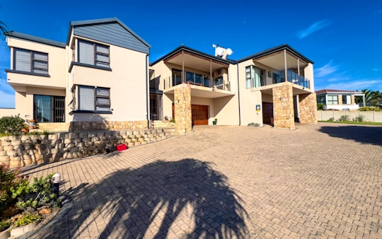 Mossel Bay Accommodation at  | Viya