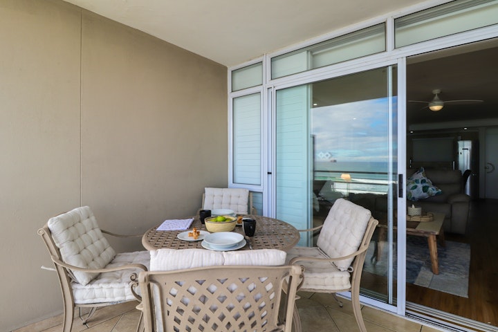 Western Cape Accommodation at Ocean View C403 | Viya