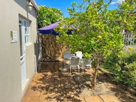 Northern Suburbs Accommodation at Lemon Tree Cottage | Viya