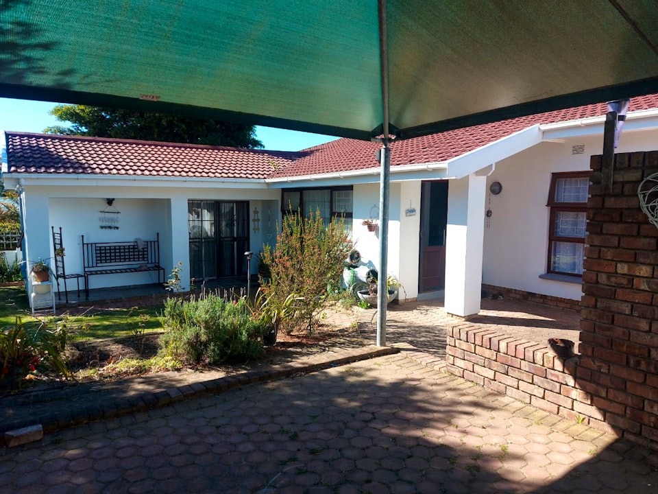 Mossel Bay Accommodation at  | Viya