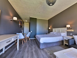 Gqeberha (Port Elizabeth) Accommodation at 159 Brookes Hill Suites | Viya