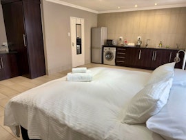 Hartbeespoort Accommodation at  | Viya