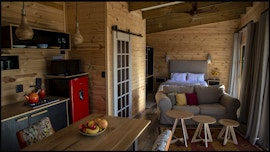 Garden Route Accommodation at Silverlake Cabin | Viya