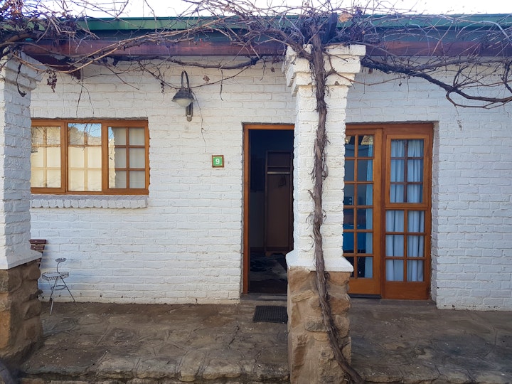 Karoo Accommodation at Crane Cottage | Viya