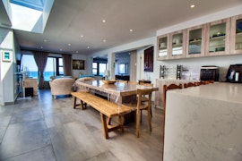 Mossel Bay Accommodation at De Branders Penthouse | Viya