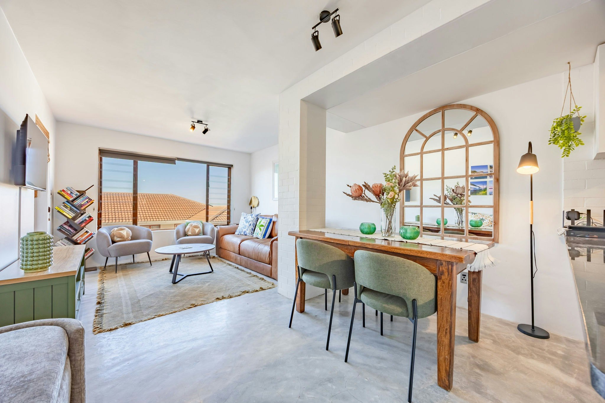 Kalk Coastal Apartment image no 7 of 40
