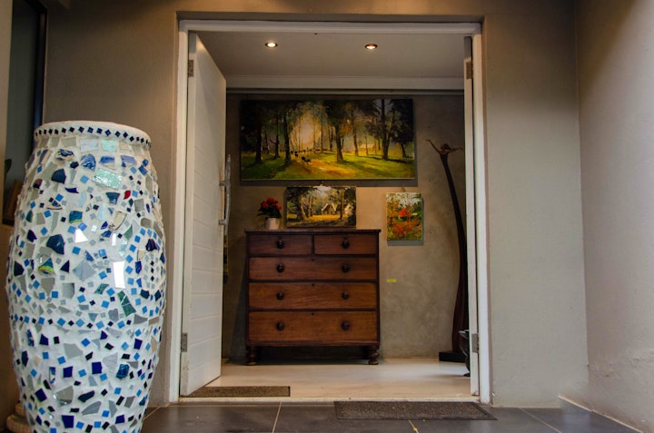 Cape Town Accommodation at Lindy van Niekerk Art & Accommodation | Viya