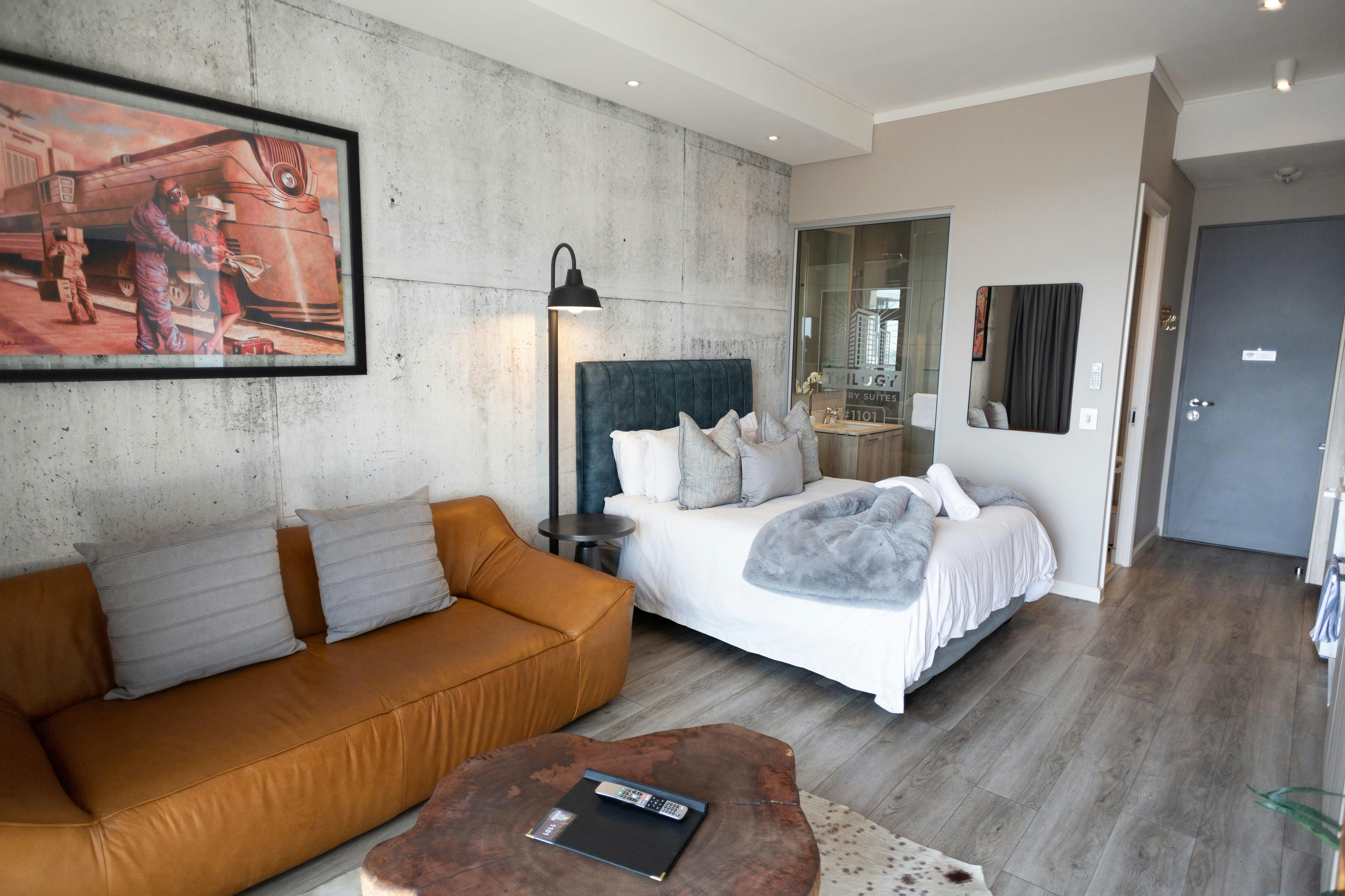 Trilogy Luxury Suites - Apartment 1101 image no 16 of 22