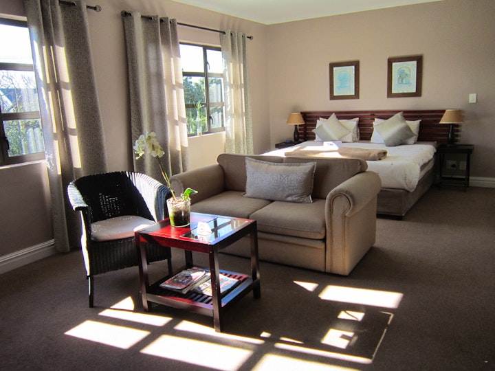 Northern Suburbs Accommodation at La Roche Guest House | Viya