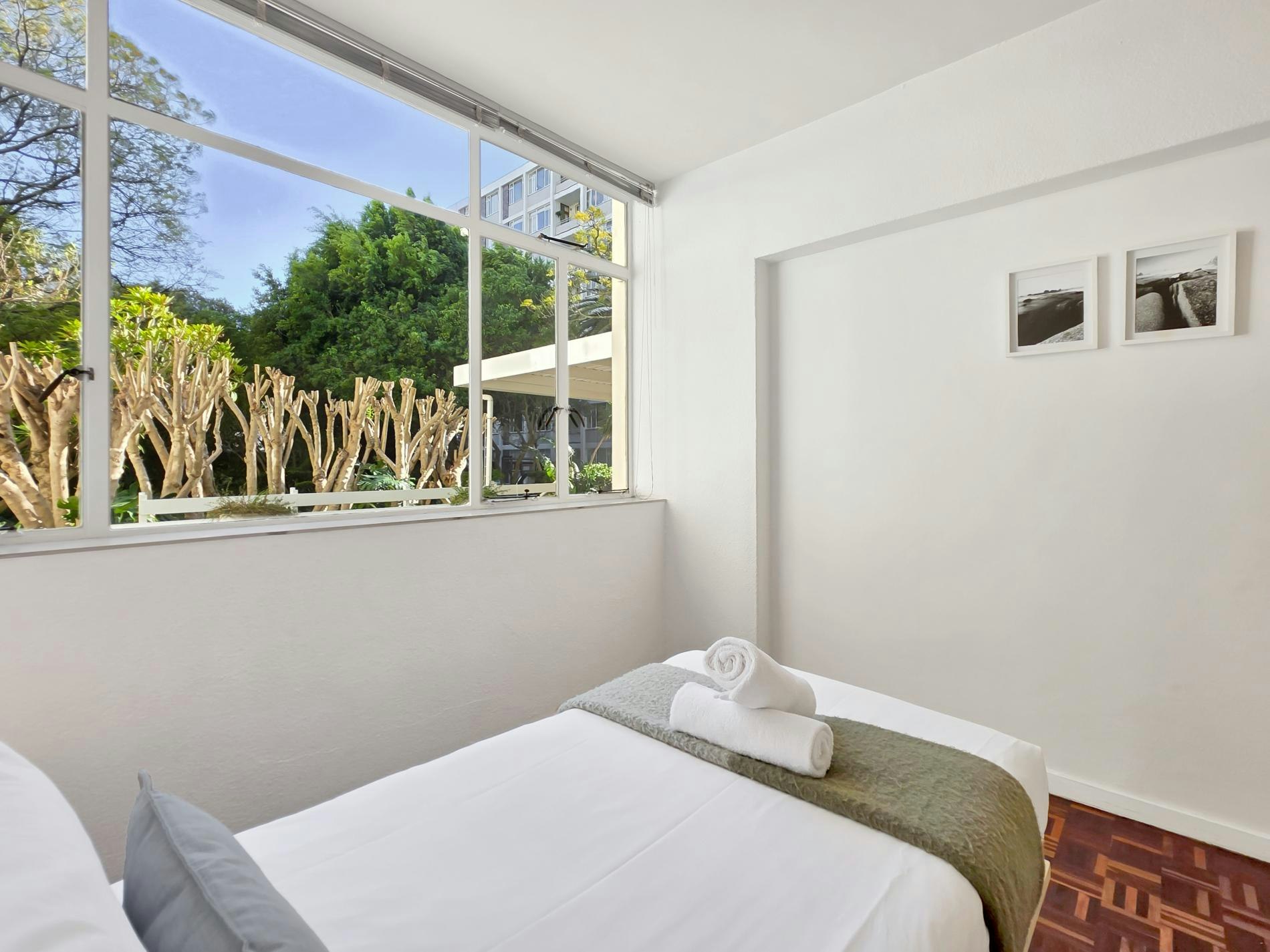 St Martini Gardens Patio Apartment image no 23 of 41