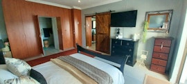 Mossel Bay Accommodation at Point Holiday House 35899 | Viya