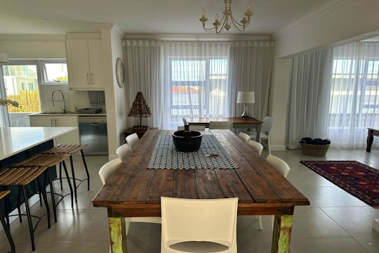 Hermanus Accommodation at  | Viya