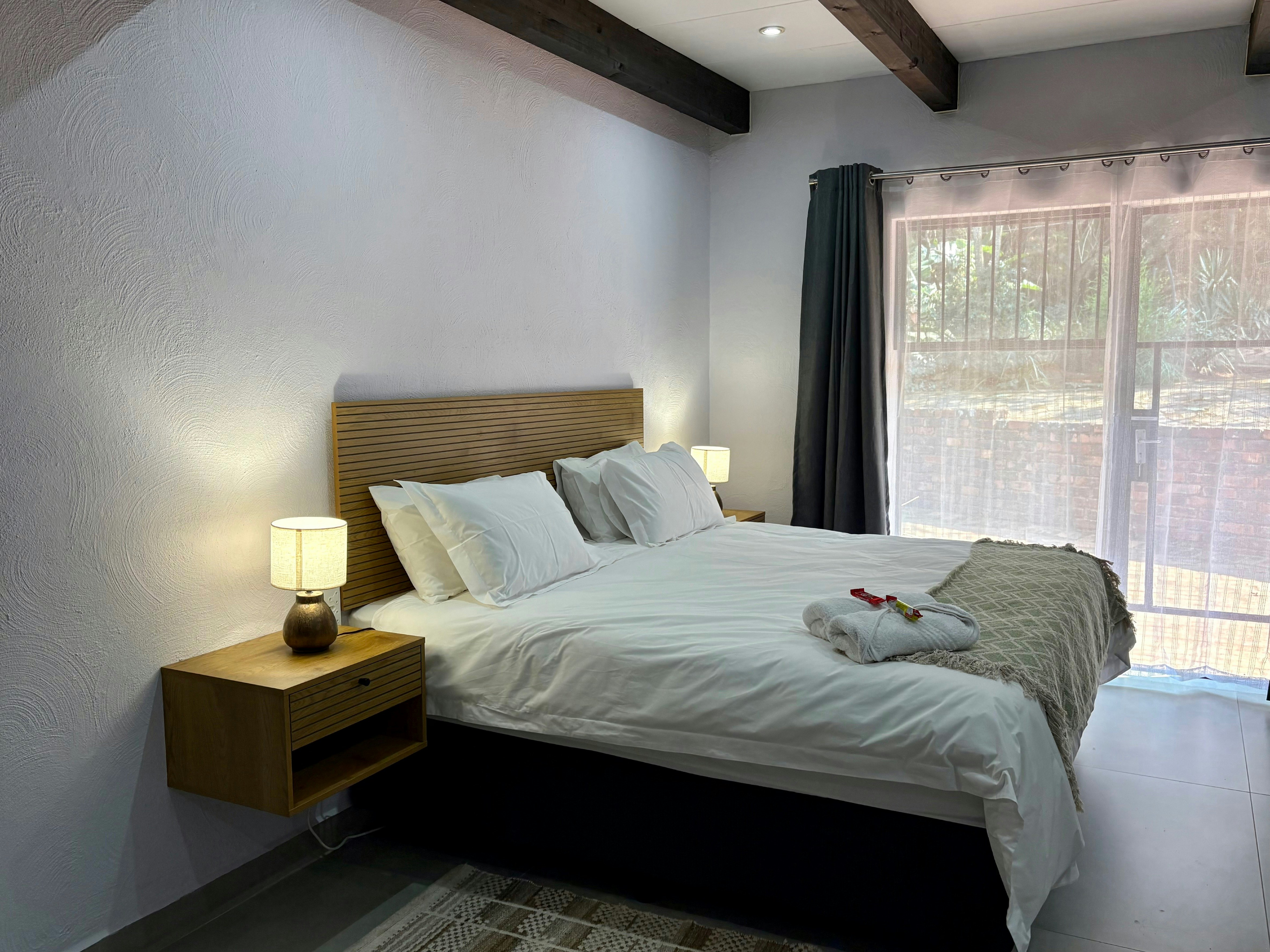 Dan's Den image no 2 of 44